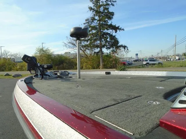 Slide: The Image of Ranger 521C 2014 - 4