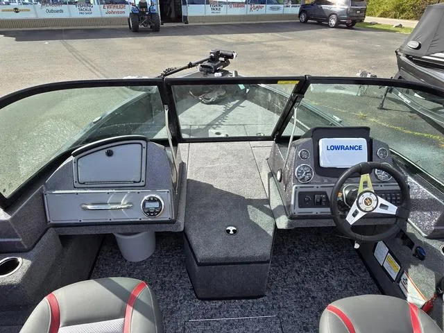 Slide: The Image of Ranger vs1782 2025 - 9