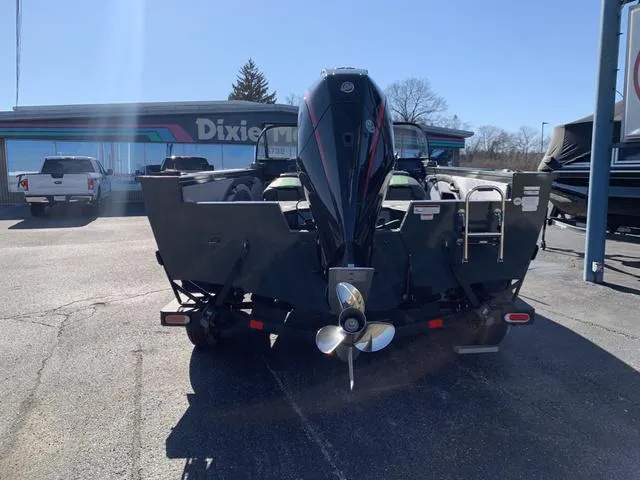 Slide: The Image of Ranger VX1988 2024 - 8