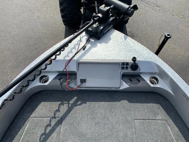 Slide: The Image of Ranger 2080MS 2025 - 3