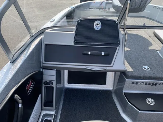 Slide: The Image of Ranger 2080MS 2025 - 4