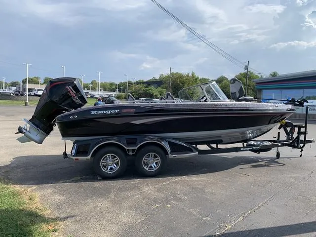 Slide: The Image of Ranger 2080MS 2025 - 6