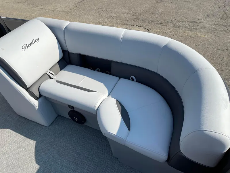 Slide: The Image of 2024 Bentley Pontoons LE 20 CW, luxurious seating with elegant design. - 9