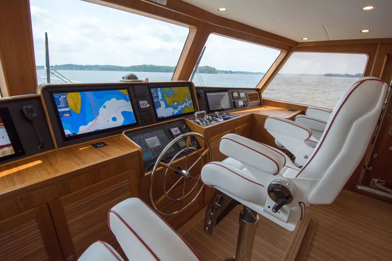 Slide: The Image of Fleming 85 – Open Flybridge 2024 - 43
