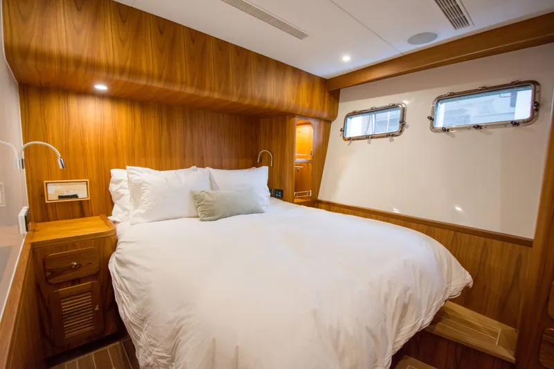 Slide: The Image of Fleming 85 – Open Flybridge 2024 - 19