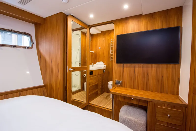 Slide: The Image of Fleming 85 – Open Flybridge 2024 - 20