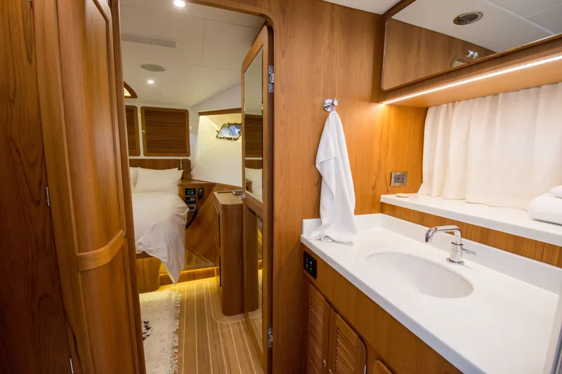 Slide: The Image of Fleming 85 – Open Flybridge 2024 - 36