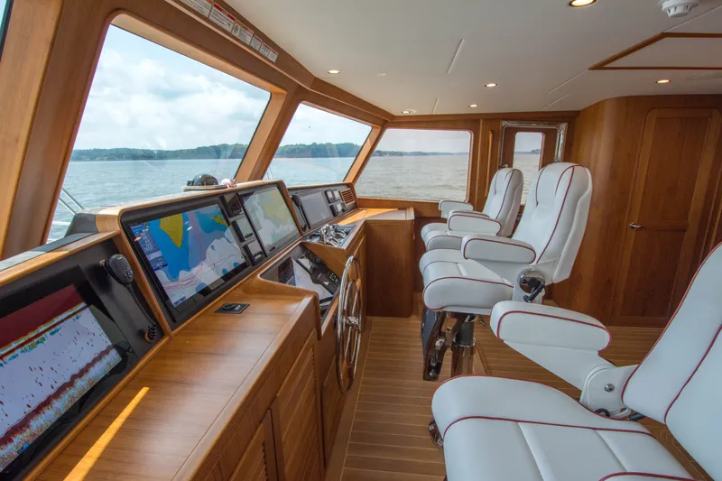 Slide: The Image of Fleming 85 – Open Flybridge 2024 - 46