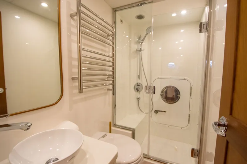 Slide: The Image of Fleming 85 – Open Flybridge 2024 - 110