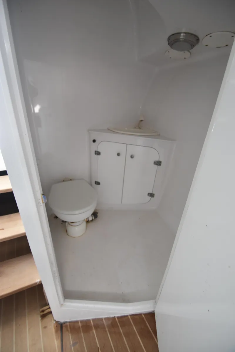 Slide: The Image of Outer Banks 34 Express 2006 - 12