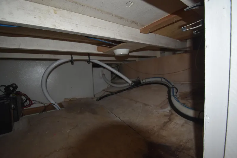 Slide: The Image of Outer Banks 34 Express 2006 - 14