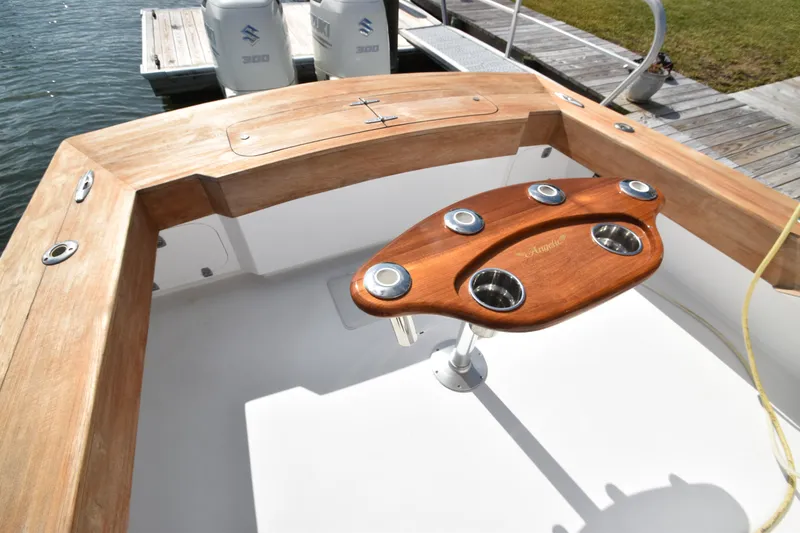 Slide: The Image of Outer Banks 34 Express 2006 - 2