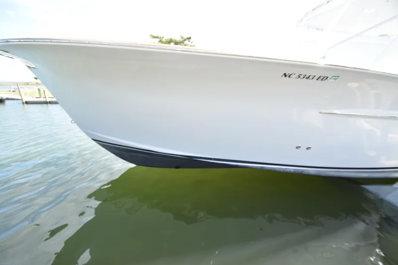 Slide: The Image of Outer Banks 34 Express 2006 - 26