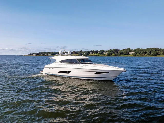 Slide: The Image of Riviera 6000 Sport Yacht 2017 - 113