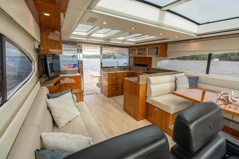 Slide: The Image of Riviera 6000 Sport Yacht 2017 - 57