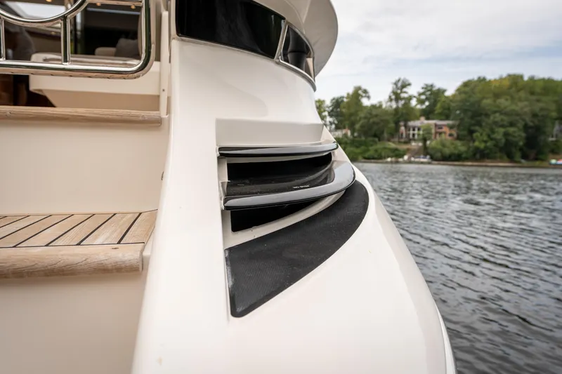 Slide: The Image of Riviera 6000 Sport Yacht 2017 - 75