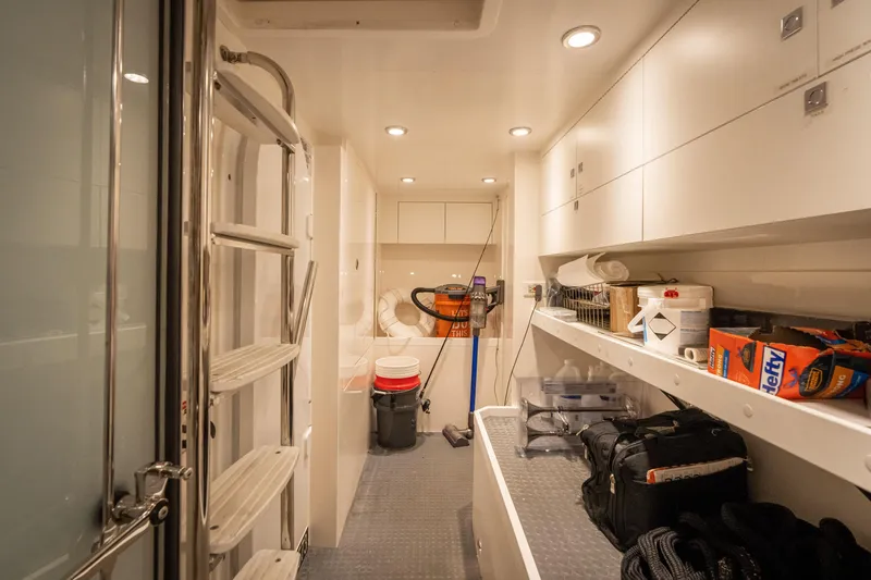 Slide: The Image of Riviera 6000 Sport Yacht 2017 - 77