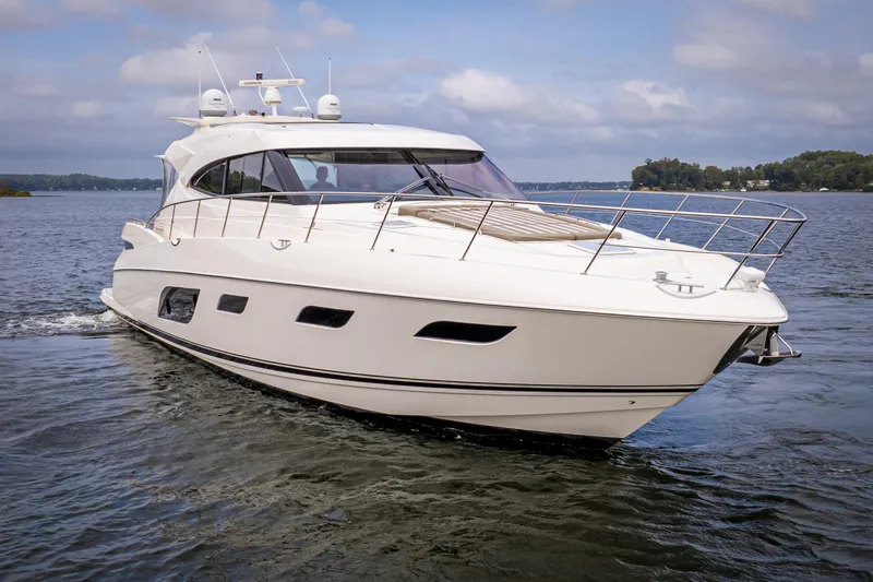 Slide: The Image of Riviera 6000 Sport Yacht 2017 - 82