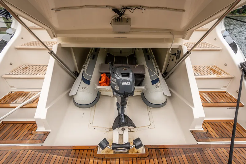 Slide: The Image of Riviera 6000 Sport Yacht 2017 - 91