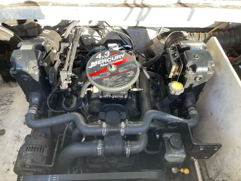 Slide: The Image of 2007 Maxum 1900 SR-3 boat engine, featuring a 4.3 Mercury MerCruiser motor. - 17