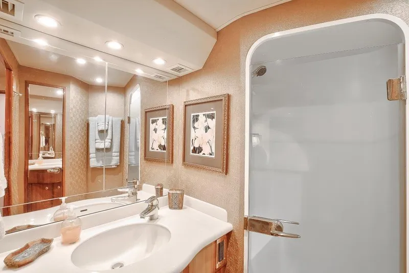 Slide: The Image of Dinette - 11