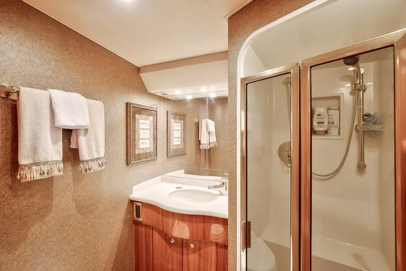 Slide: The Image of Viking 56 Convertible 2005 - 14