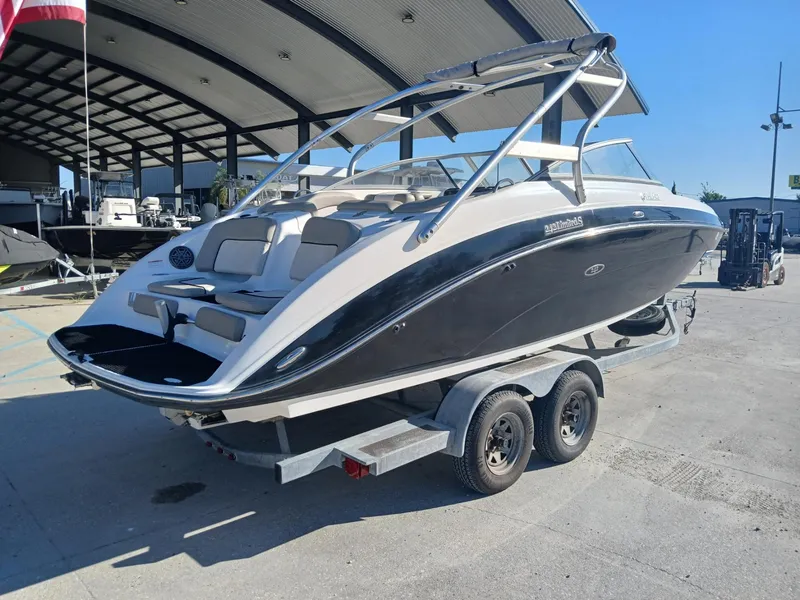 Slide: The Image of Yamaha 242 2010 - 14