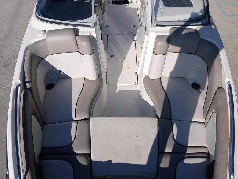 Slide: The Image of Yamaha 242 2010 - 6