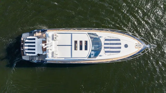 Slide: The Image of Sunseeker Predator 64 2010 - 37