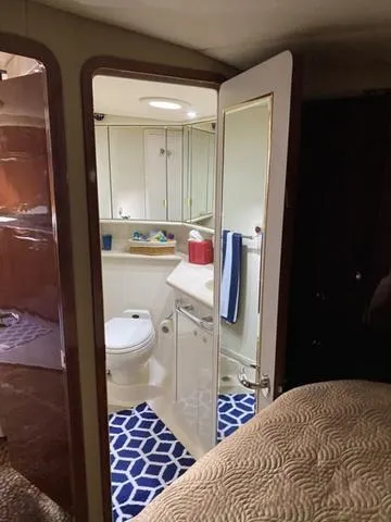 Slide: The Image of Luxurious bathroom interior of 2003 Sea Ray 550 Sundancer yacht. - 7