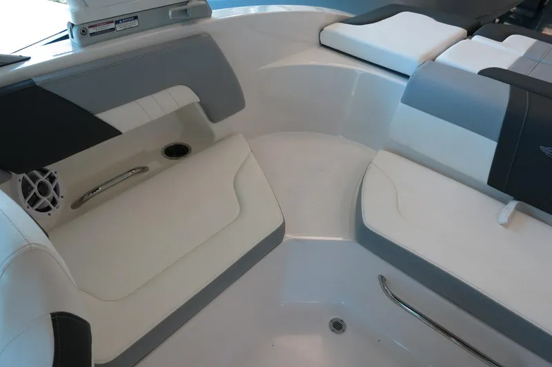 Slide: The Image of Interior seating of 2024 Chaparral 23 SSi OB boat, featuring modern design and comfort. - 25