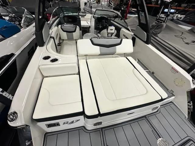 Slide: The Image of Chaparral 247 SSX 2022 - 29