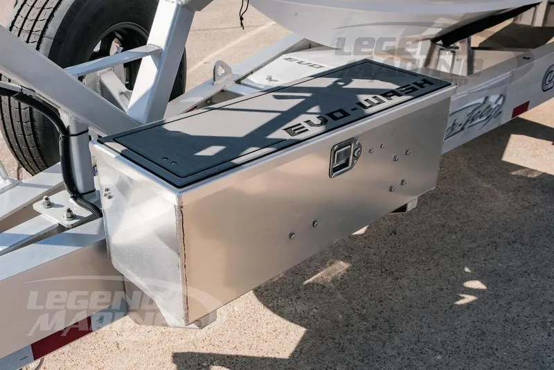 Slide: The Image of Nor-Tech 340 Sport 2025 - 54