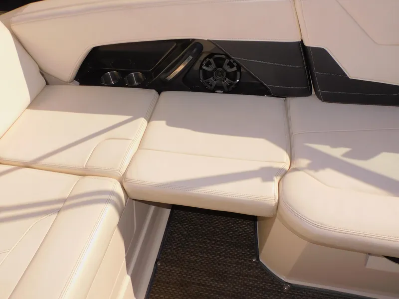 Slide: The Image of Monterey 268 Super Sport 2014 - 59