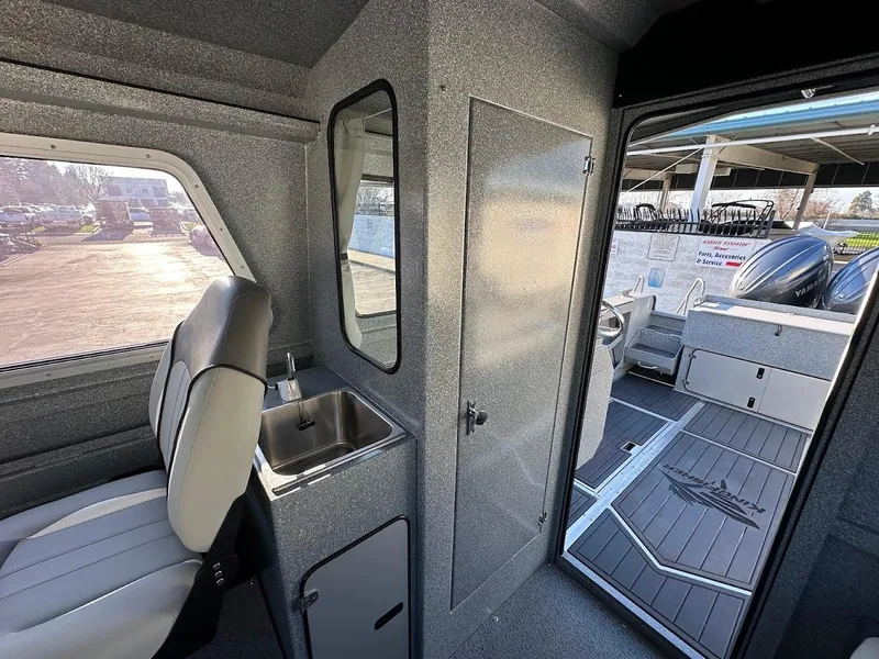 Slide: The Image of Kingfisher 2625 Coastal Express 2025 - 50