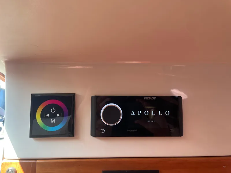 Slide: The Image of DC Main Panel Stereo - 13