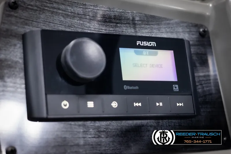 Slide: The Image of 2024 Avalon VEN QF audio system with Bluetooth connectivity and control panel. - 29