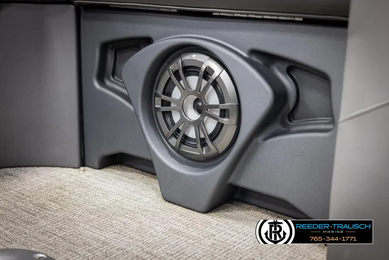 Slide: The Image of 2024 Avalon VEN QF speaker system in a sleek, modern interior design. - 43