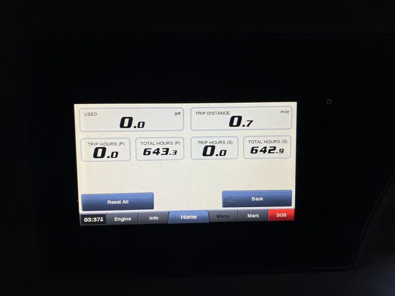 Slide: The Image of Grady-White Gulfstream 232 2019 - 16