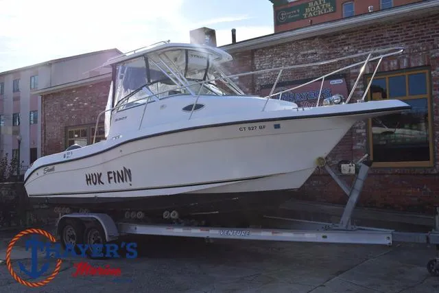 Slide: The Image of Seaswirl 2301 Walkaround 2004 - 1