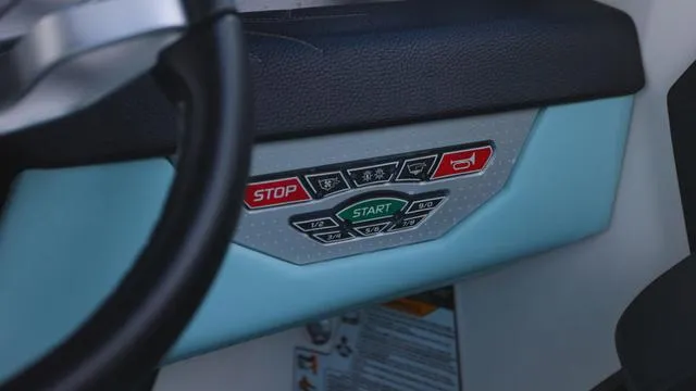 Slide: The Image of Nautique Super Air Nautique G23 Paragon 2023 - 12