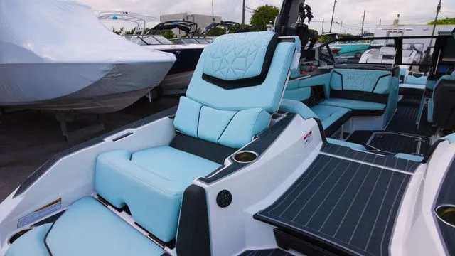 Slide: The Image of Nautique Super Air Nautique G23 Paragon 2023 - 5