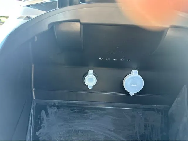 Slide: The Image of Yamaha VX Cruiser 2025 - 7