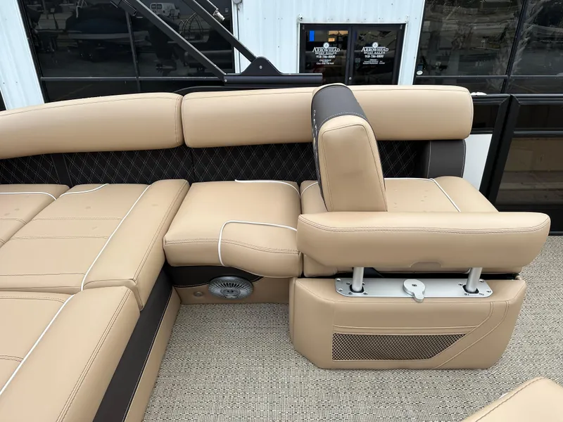 Slide: The Image of Barletta L25U 2025 - 16