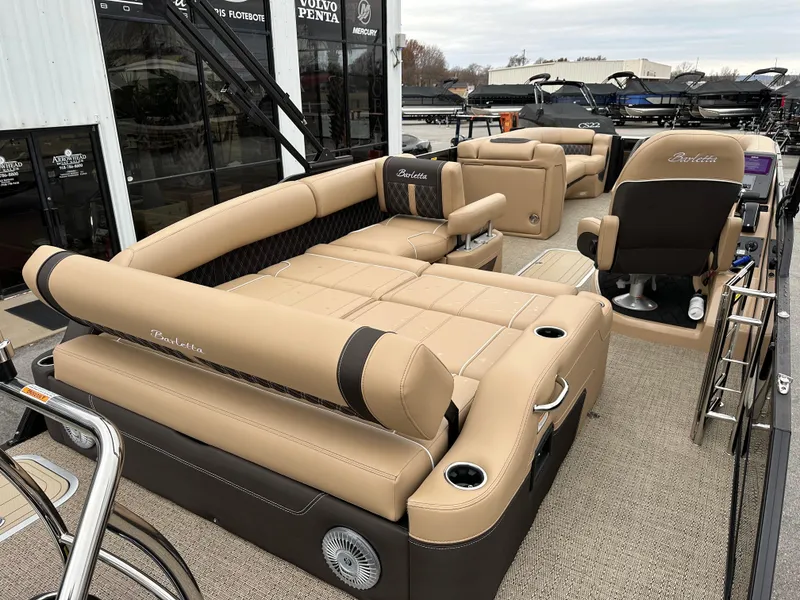 Slide: The Image of Barletta L25U 2025 - 8