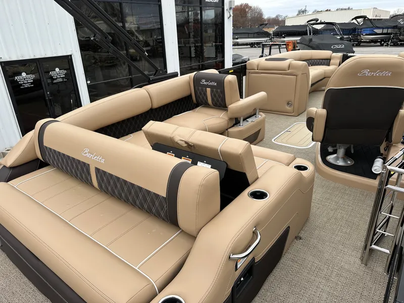 Slide: The Image of Barletta L25U 2025 - 9