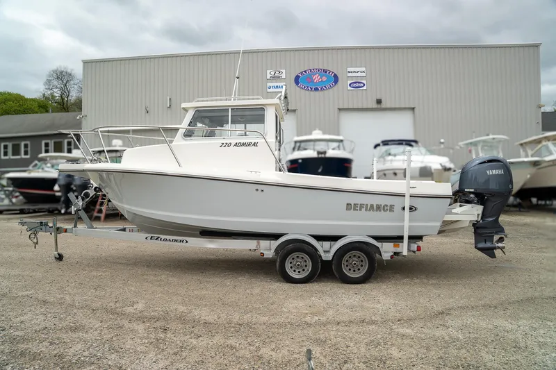 The Image of Defiance Admiral 220 EX 2025 - 1