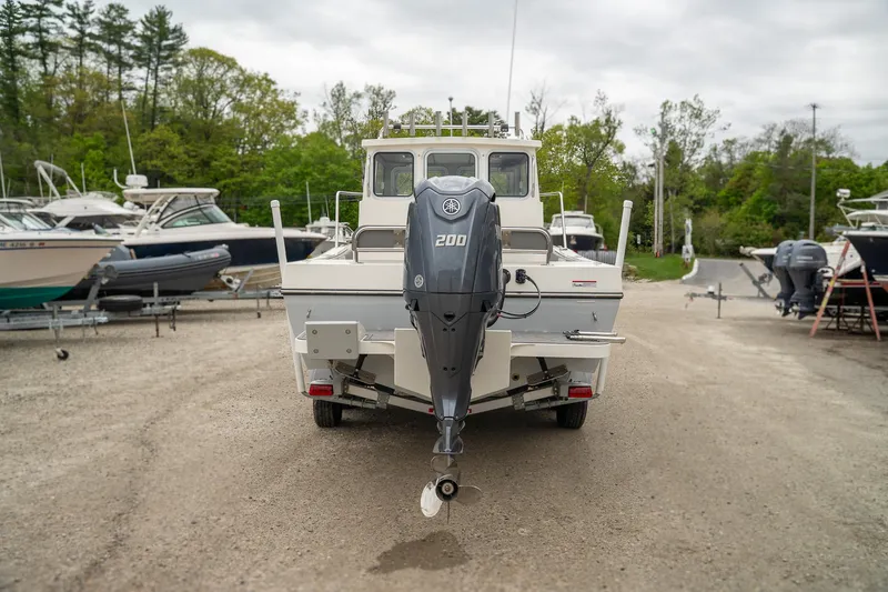 Slide: The Image of Defiance Admiral 220 EX 2025 - 8