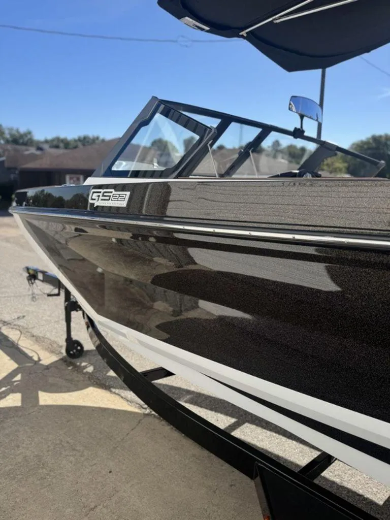 Slide: The Image of Nautique Super Air Nautique GS22 2025 - 9