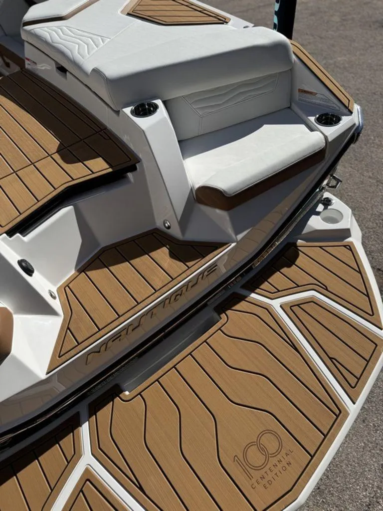 Slide: The Image of Nautique Super Air Nautique G25 2025 - 13